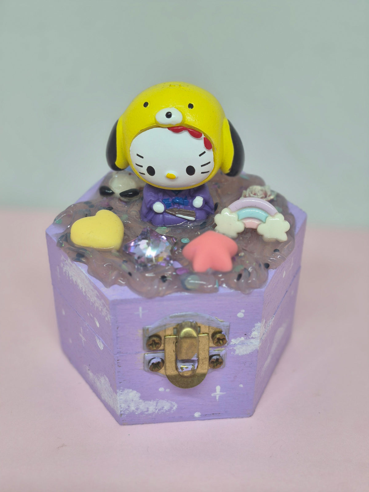 BOITE HELLO KITTY COSTUME